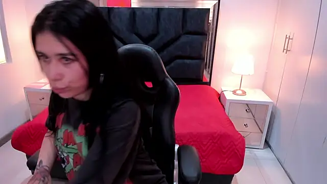 Snapshot of SusanVilla chatting on November 2025 07:35:01 PM SusanVilla online show from November 2025 07:35:01 PM