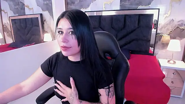 SusanVilla online show from June 2026 08:18:01 PM