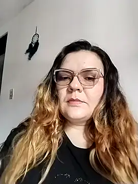 Snapshot of coral_marley chatting on October 2025 03:24:01 PM coral marley online show from October 2025 03:24:01 PM