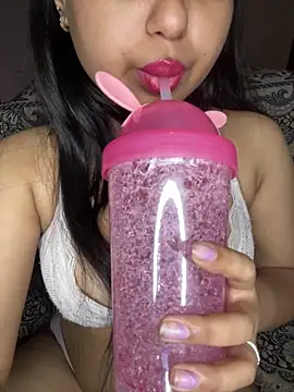 soniyaverma00 online show from April 2026 09:19:01 PM