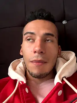 Snapshot of wiland_hot23 chatting on October 2025 07:58:02 PM wiland hot23 online show from October 2025 07:58:02 PM