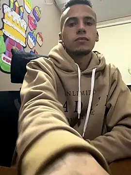 Snapshot of wiland_hot23 chatting on November 2025 06:34:01 AM wiland hot23 online show from November 2025 06:34:01 AM