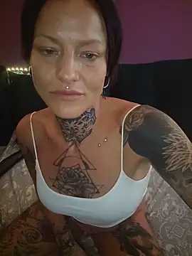 Peach420live online show from June 2026 09:18:02 PM
