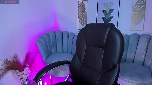 Snapshot of zharaa_fox chatting on March 2026 03:12:01 AM zharaa fox online show from March 2026 03:12:01 AM