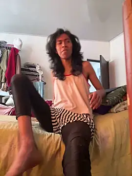 MadamLeRouge online show from June 2026 02:58:01 PM