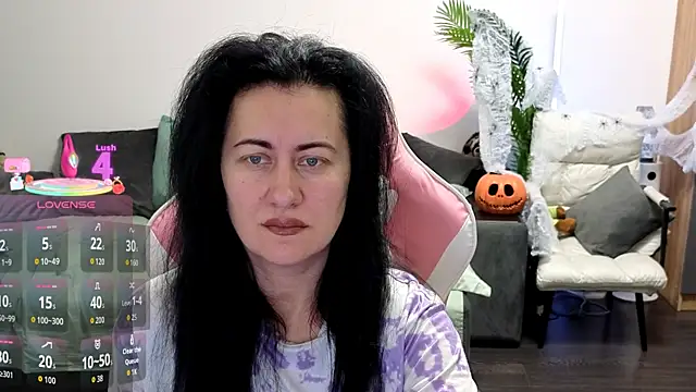 monnica vibe  online show from October 2025 09:43:02 AM