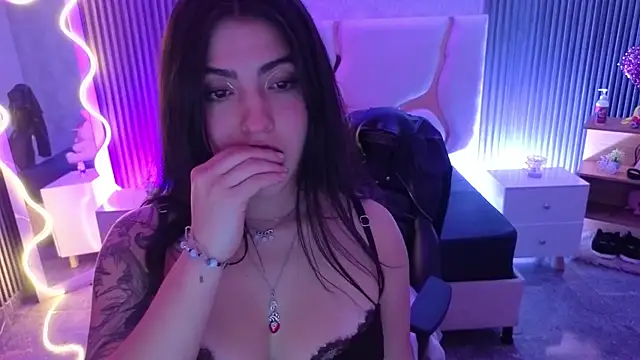 Ixchel tay online show from May 2026 03:34:01 AM