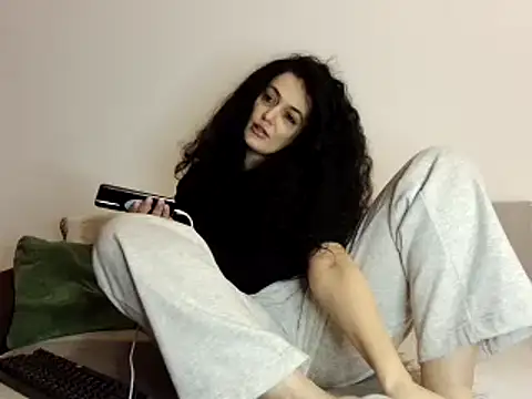 Snapshot of JadeLure chatting on September 2025 07:08:02 PM JadeLure online show from September 2025 07:08:02 PM