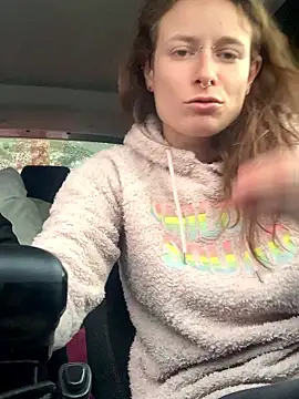 GoldenPussy1329 online show from January 2026 04:12:01 PM