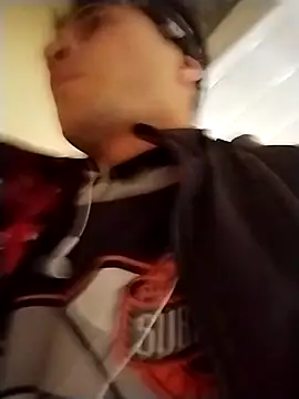 Angel 3-0 online show from December 2025 10:28:02 PM