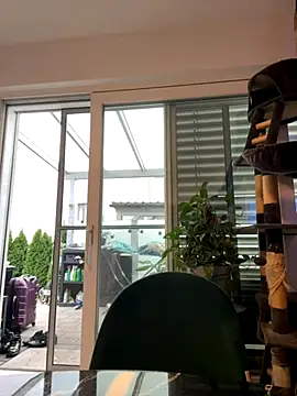 Curvyveri93 online show from September 2025 03:50:02 PM