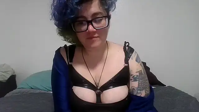 Snapshot of daniak90 chatting on October 2025 08:33:01 AM daniak90 online show from October 2025 08:33:01 AM