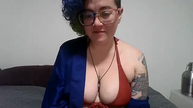 Snapshot of daniak90 chatting on October 2025 04:11:01 AM daniak90 online show from October 2025 04:11:01 AM