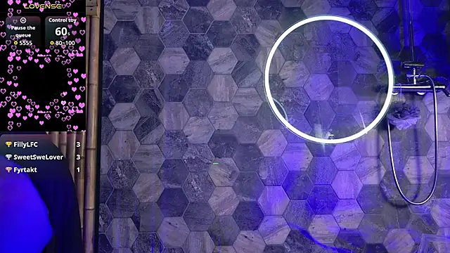 Snapshot of luna_son chatting on October 2025 10:16:01 PM luna son online show from October 2025 10:16:01 PM