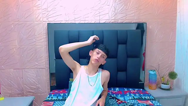 Snapshot of thaigo_twink38 chatting on October 2025 05:19:02 AM thaigo twink38 online show from October 2025 05:19:02 AM