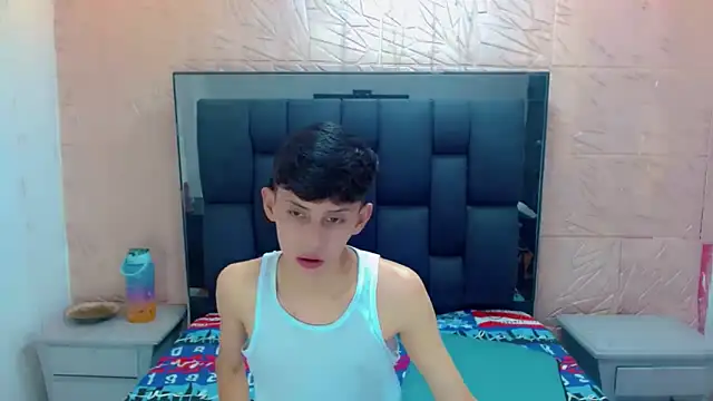 Snapshot of thaigo_twink38 chatting on November 2025 03:52:02 AM thaigo twink38 online show from November 2025 03:52:02 AM