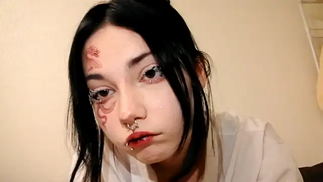 Beeping Creature online show from October 2025 03:45:01 PM