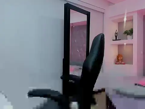 Snapshot of Maya_Rivers chatting on October 2025 04:22:01 AM Maya Rivers online show from October 2025 04:22:01 AM