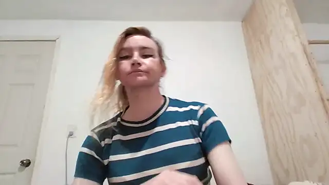 Snapshot of vagimosa chatting on October 2025 02:53:01 AM vagimosa online show from October 2025 02:53:01 AM