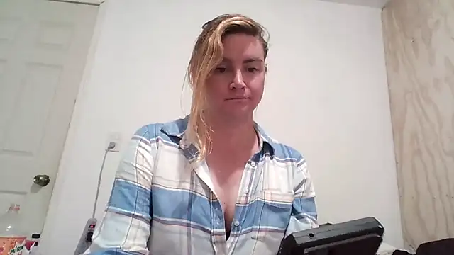 Snapshot of vagimosa chatting on November 2025 03:08:02 AM vagimosa online show from November 2025 03:08:02 AM