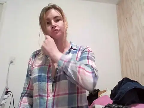 Snapshot of vagimosa chatting on November 2025 03:06:02 AM vagimosa online show from November 2025 03:06:02 AM