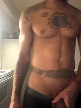 thefreakscomeoutatnight online show from October 2025 09:57:02 AM