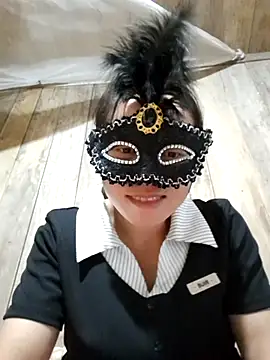 Snapshot of Tuyet_xx chatting on October 2025 06:31:01 AM Tuyet xx online show from October 2025 06:31:01 AM