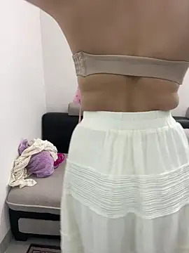 Snapshot of lee_ly chatting on March 2026 02:11:02 PM lee ly online show from March 2026 02:11:02 PM