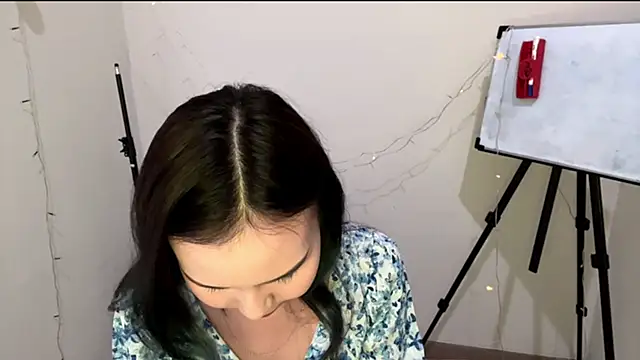 CarollFalick online show from November 2025 07:33:02 AM