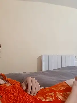 boooo256 online show from October 2025 04:44:02 AM