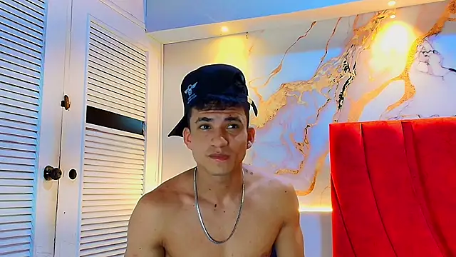 Snapshot of daniscot chatting on October 2025 03:48:01 AM daniscot online show from October 2025 03:48:01 AM