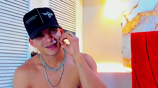 Snapshot of daniscot chatting on October 2025 03:50:02 AM daniscot online show from October 2025 03:50:02 AM