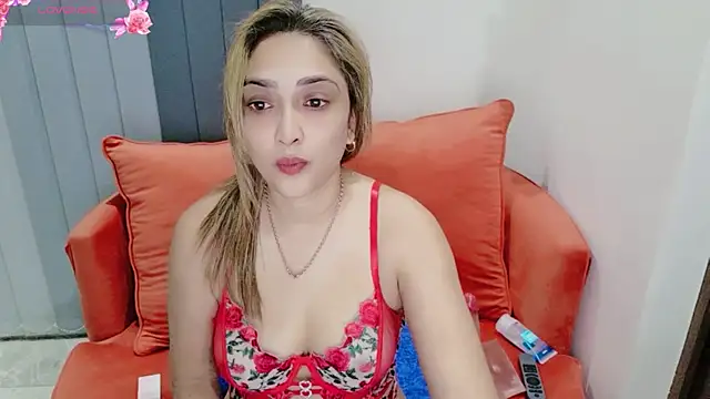INDIANROMANCE online show from May 2026 01:56:01 AM