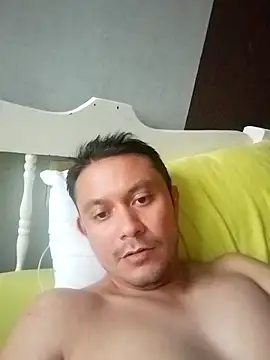 Ricuss9 online show from October 2025 11:12:02 PM