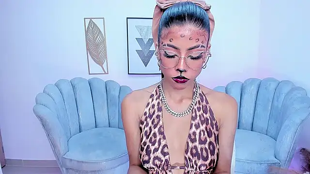 zaira wetsler online show from October 2025 04:57:02 AM