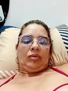 Snapshot of AdiniTA__Hot chatting on October 2025 01:36:02 AM AdiniTA Hot online show from October 2025 01:36:02 AM