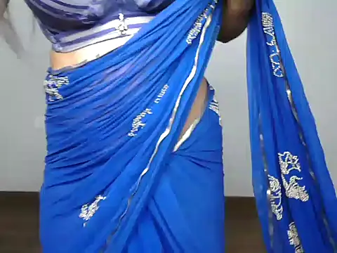 Snapshot of mooonlightbaby chatting on March 2026 04:03:02 PM mooonlightbaby online show from March 2026 04:03:02 PM