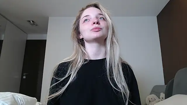 Snapshot of jessicahbelle chatting on June 2026 09:43:02 PM jessicahbelle online show from June 2026 09:43:02 PM