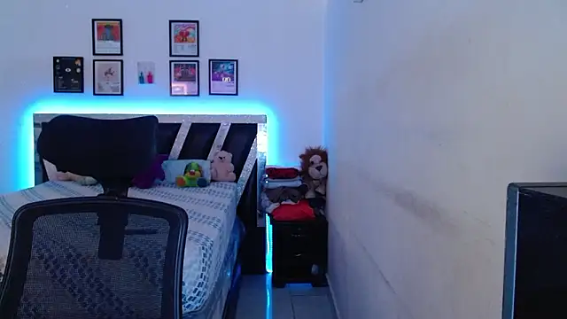 Sebasxxl12 online show from February 2026 04:00:01 PM