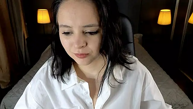 Snapshot of _EVA_GREEN chatting on October 2025 08:18:02 PM EVA GREEN online show from October 2025 08:18:02 PM