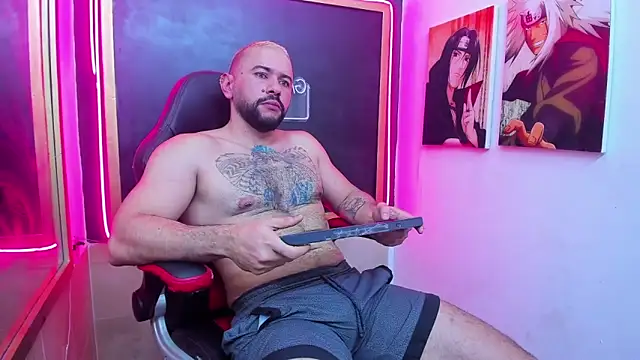 Snapshot of isaac_franko chatting on October 2025 09:23:01 PM isaac franko online show from October 2025 09:23:01 PM