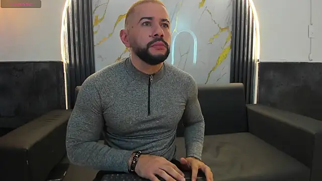 isaac franko online show from November 2025 09:03:02 PM