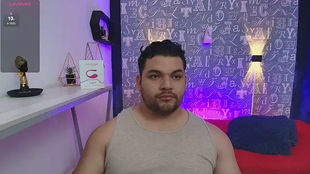 Snapshot of Adonis_Walker chatting on October 2025 08:07:01 PM Adonis Walker online show from October 2025 08:07:01 PM