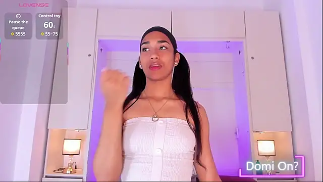 Snapshot of AnahiCollins chatting on October 2025 11:41:02 AM AnahiCollins online show from October 2025 11:41:02 AM