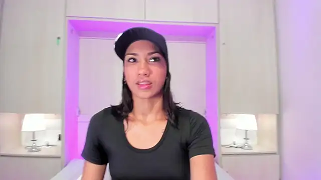 AnahiCollins online show from June 2026 11:34:01 AM