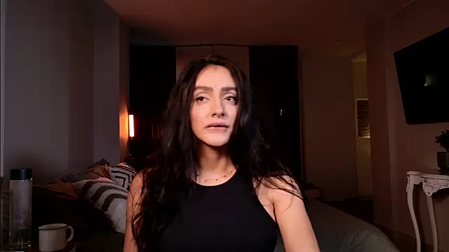 Milana De online show from November 2025 10:59:02 PM