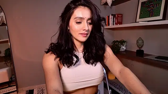 Milana De online show from May 2026 12:04:01 AM