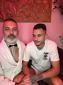 Snapshot of WildFlame2525 chatting on October 2025 07:30:02 PM WildFlame2525 online show from October 2025 07:30:02 PM