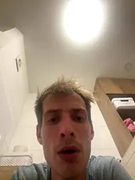 hot97411 online show from October 2025 04:02:02 AM