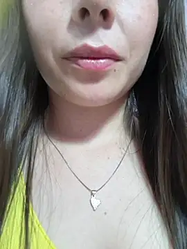 EmmaValencia  online show from May 2026 09:09:01 PM